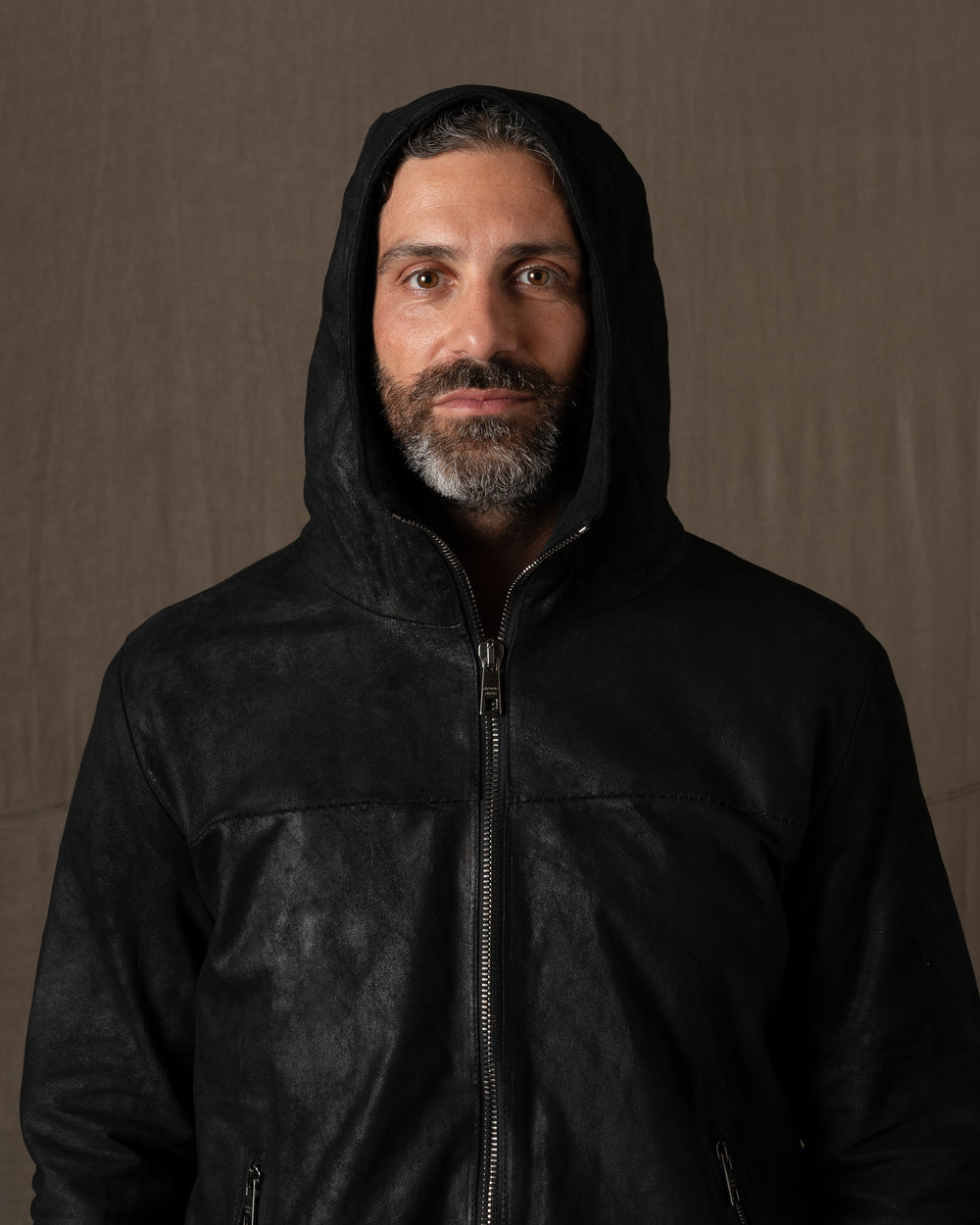 Hooded Leather Jacket Nero GU26F14096SUWX