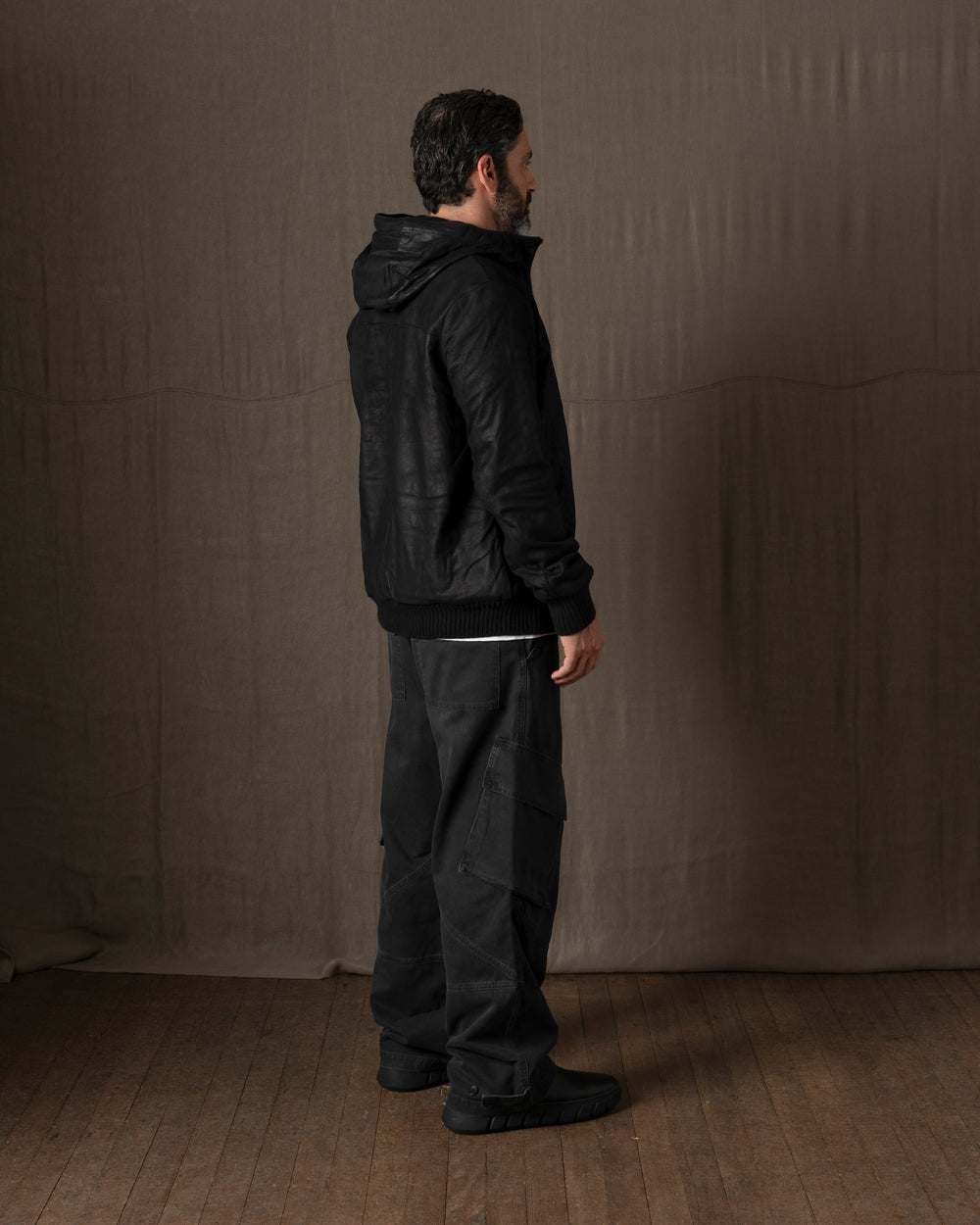 Hooded Leather Jacket Nero GU26F14096SUWX