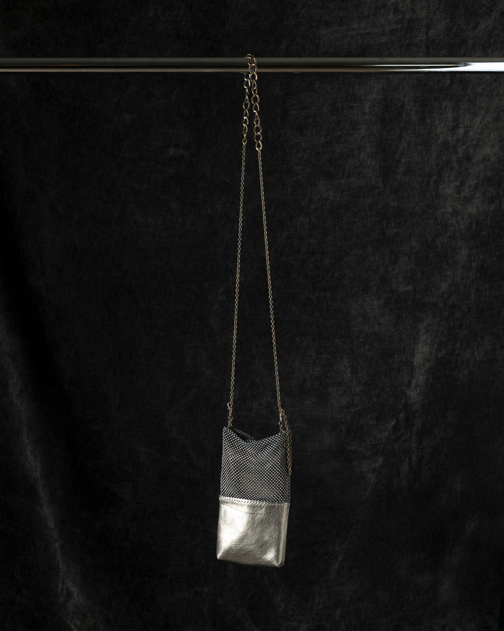 Eva Phone Pouch Dore