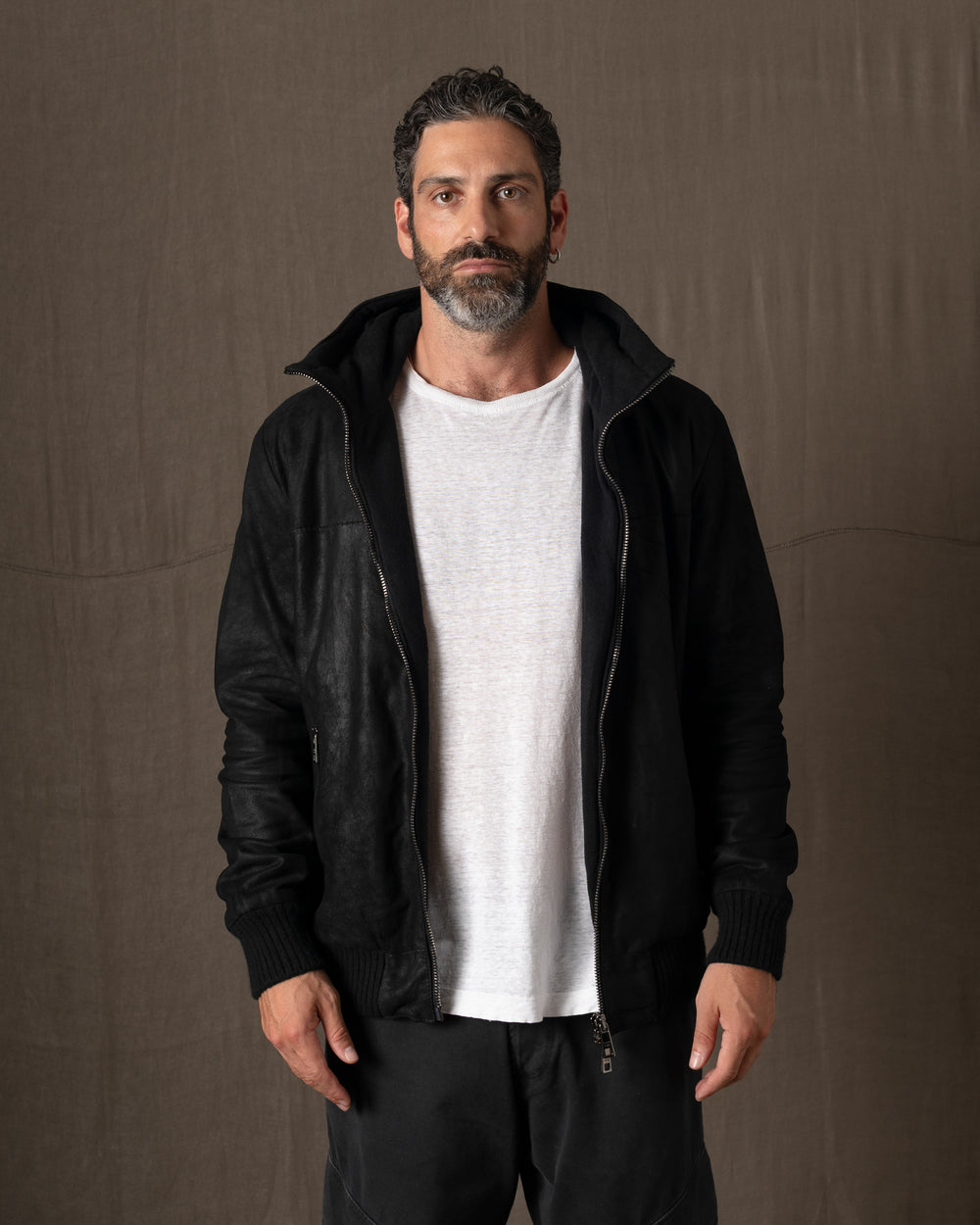 Hooded Leather Jacket Nero GU26F14096SUWX