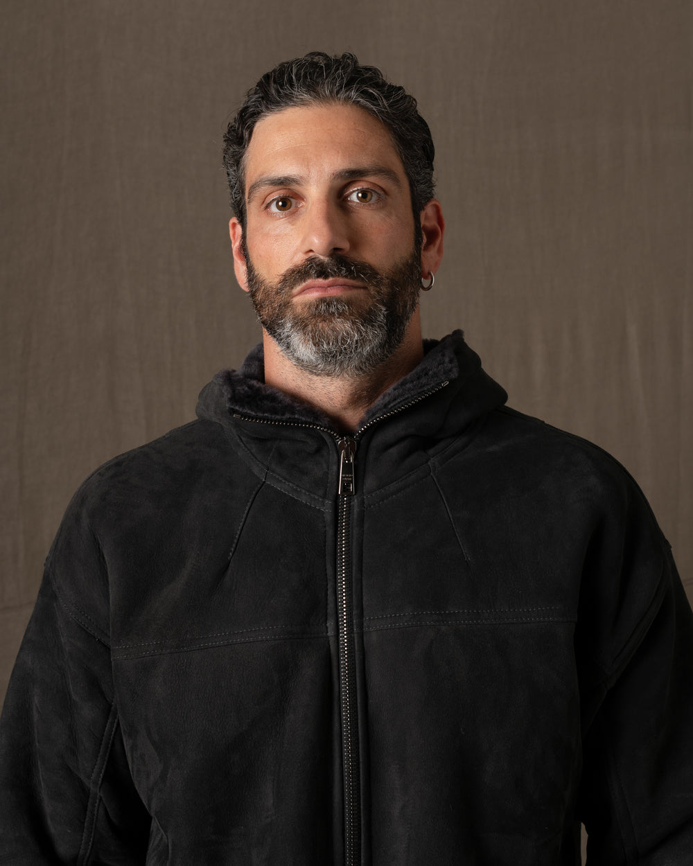 Hooded Leather Jacket w/ Shearling Tar GU26F22009MEVL