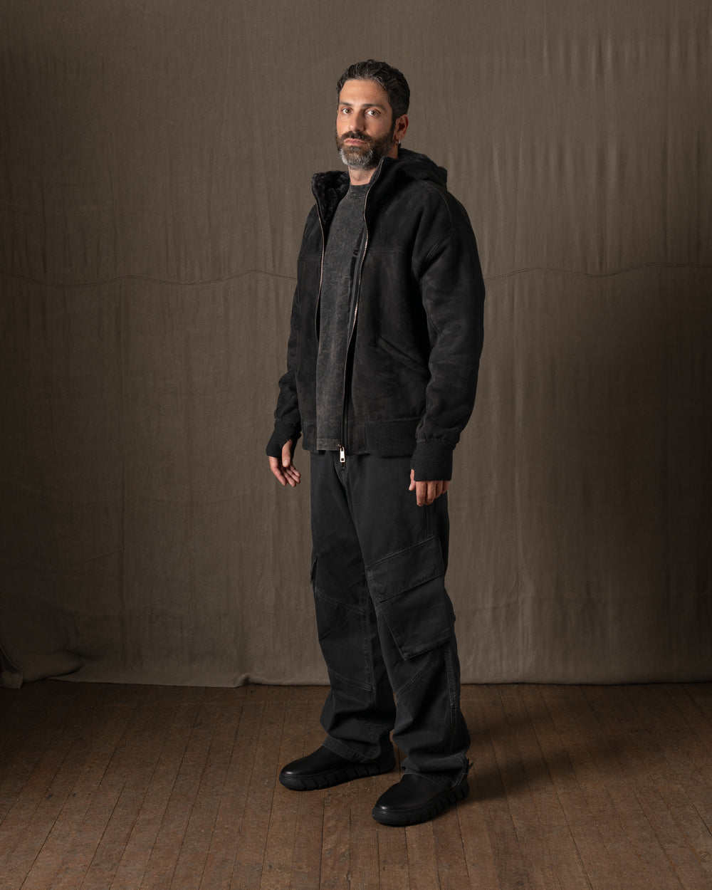 Hooded Leather Jacket w/ Shearling Tar GU26F22009MEVL