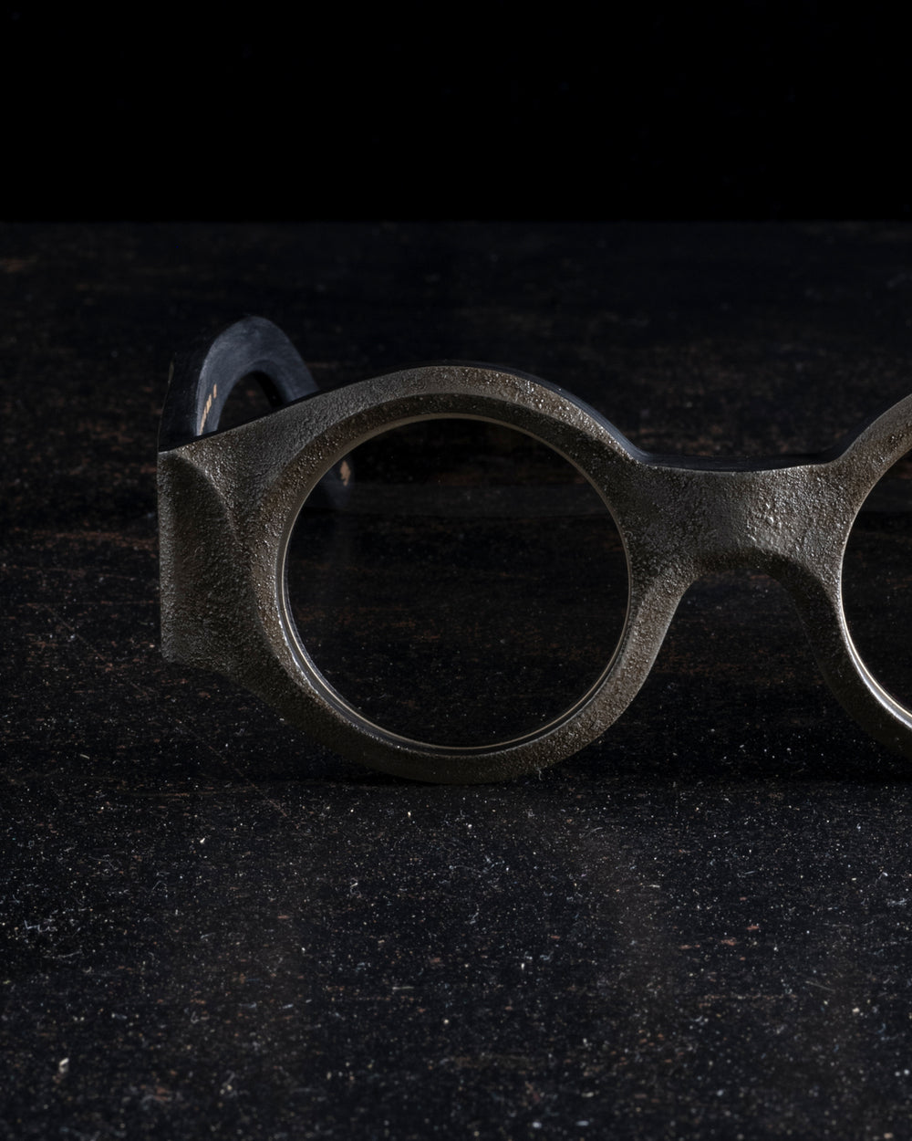 Le Horn Ibushi Lacquer x Grey Gradient Lens (Limited Ed)