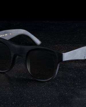 RG00UW20 Sammy Black Horn x Green Gradient Lens