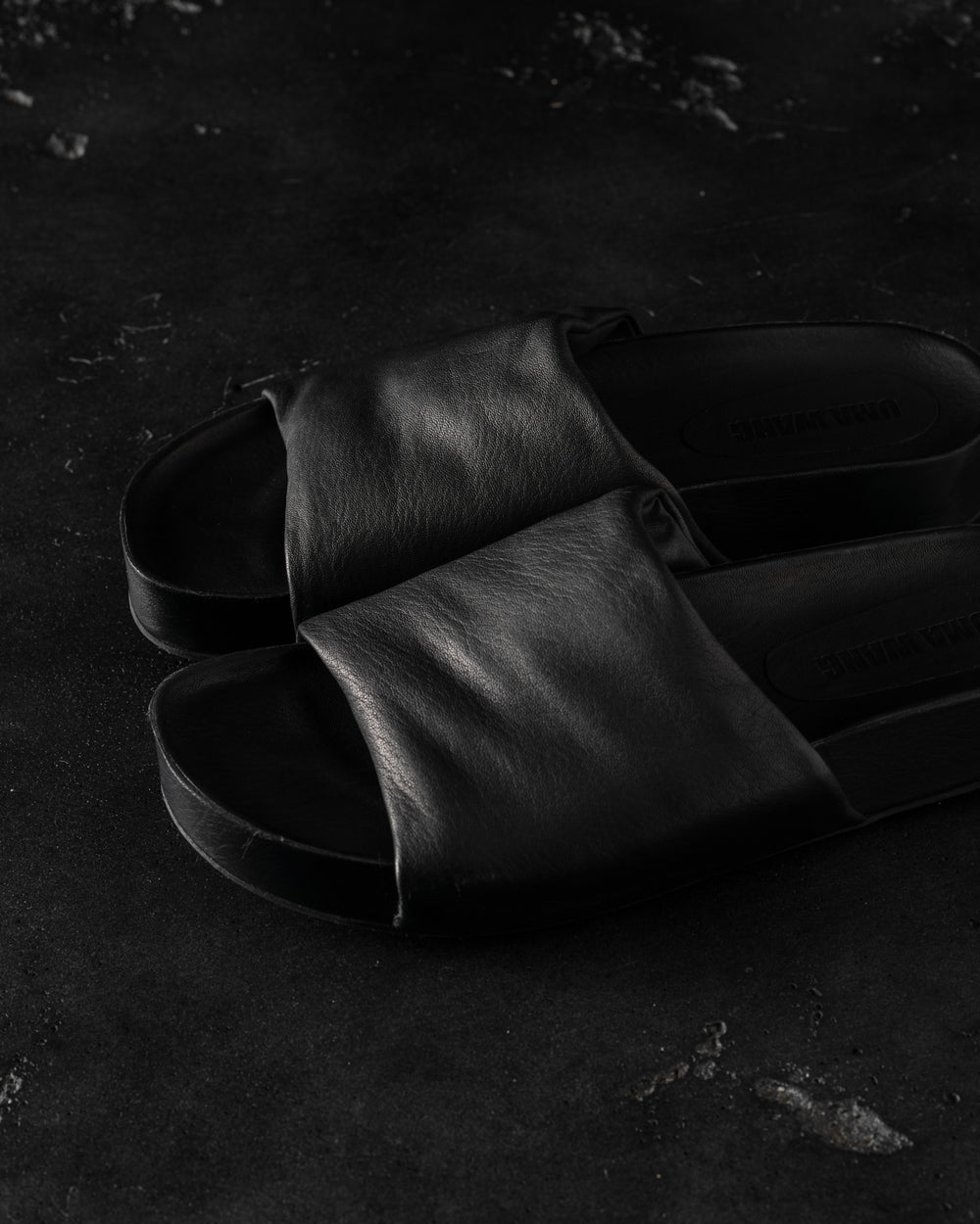 Men Leather S Slide Black