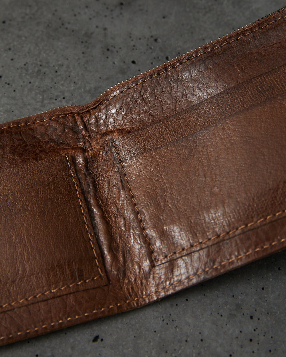 Attis GRP Wallet Desert