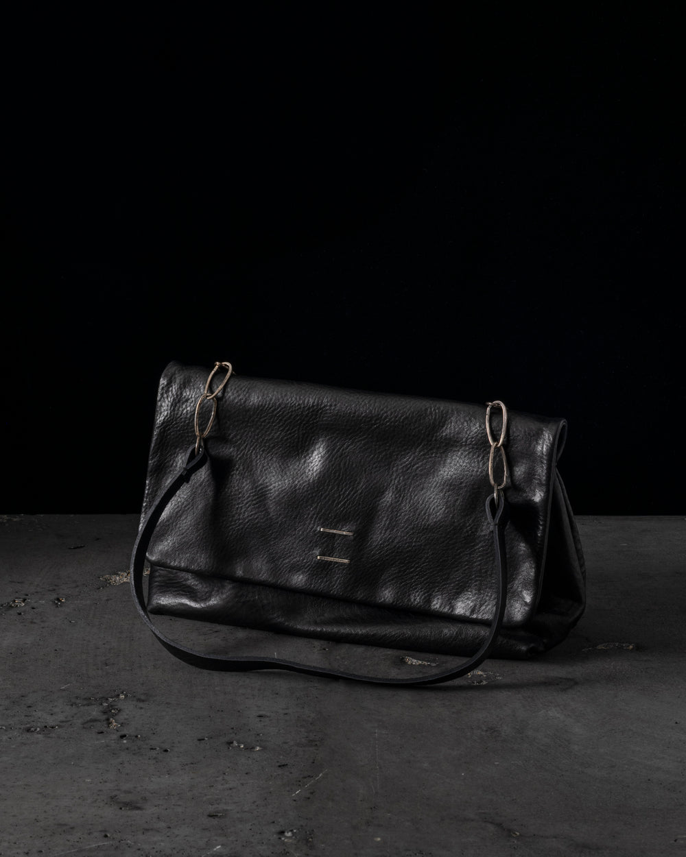 Deng S Handbag Black