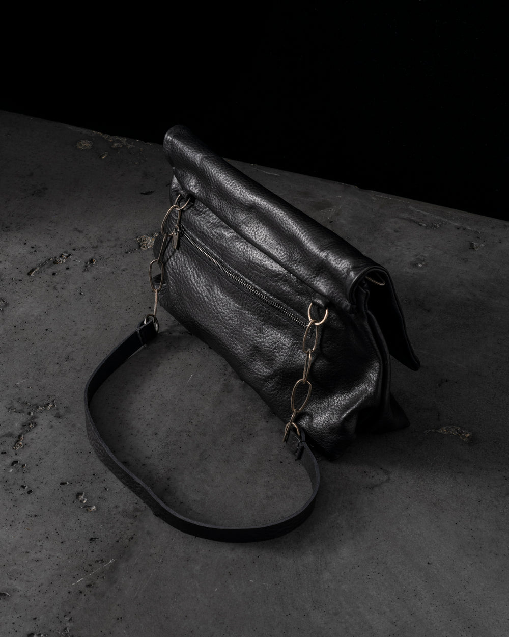 Deng S Handbag Black