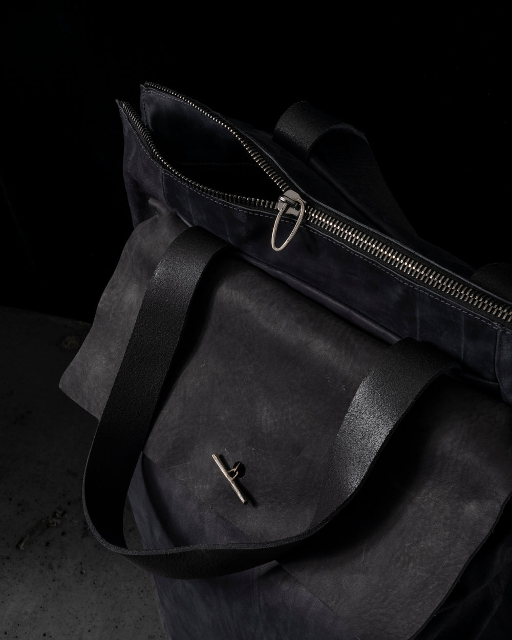 Erebus Bag Black