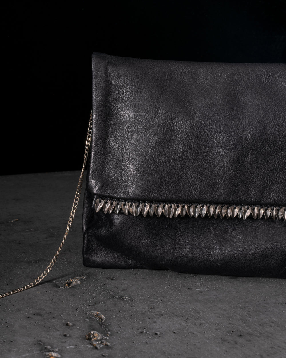 Deng Piccola Foglie Black