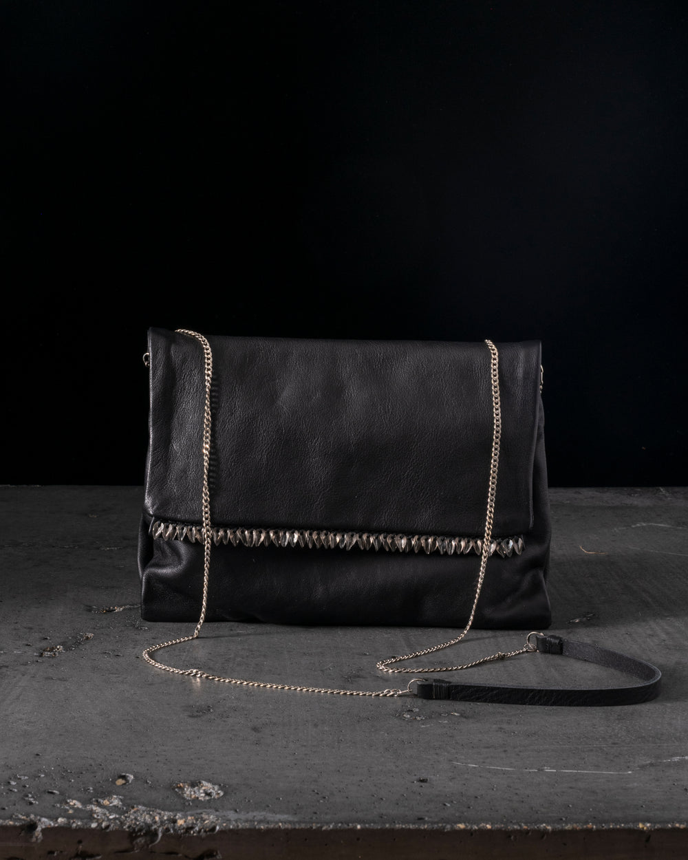 Deng Piccola Foglie Black