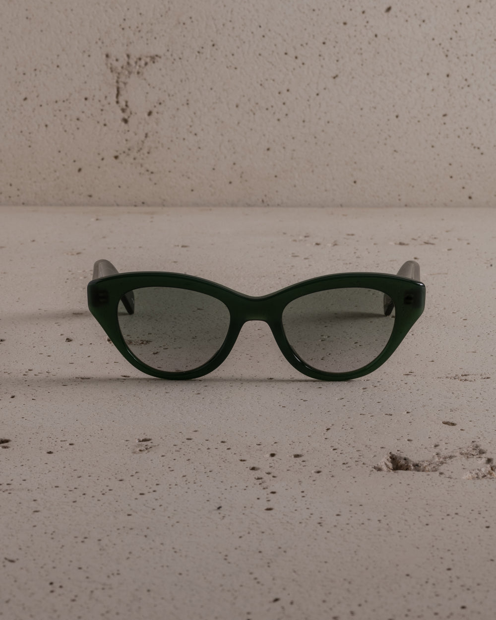 Dottie Sun Forest / Semi Flat Emerald Gradient Lens