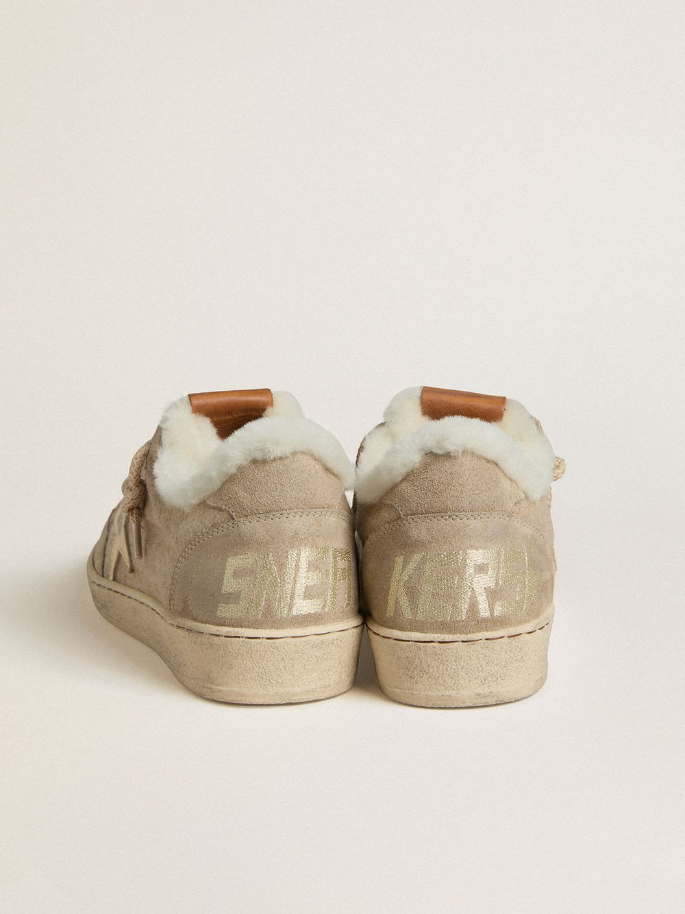 Women's Ball Star in Wool w/ Gold Leather Star and White Shearling Lining