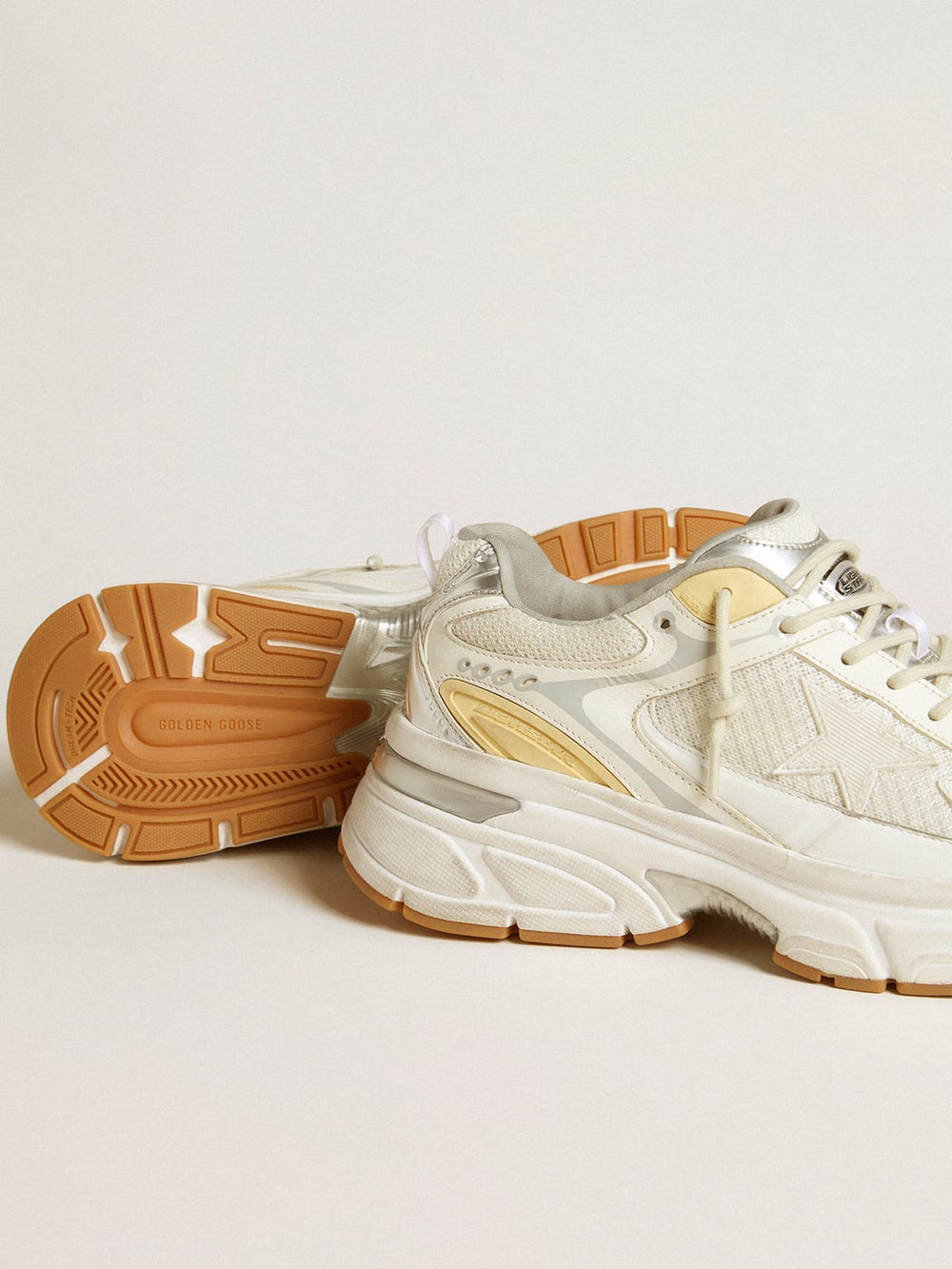 Women’s Lightstar in White Leather and Mesh w/ Worn-White Star