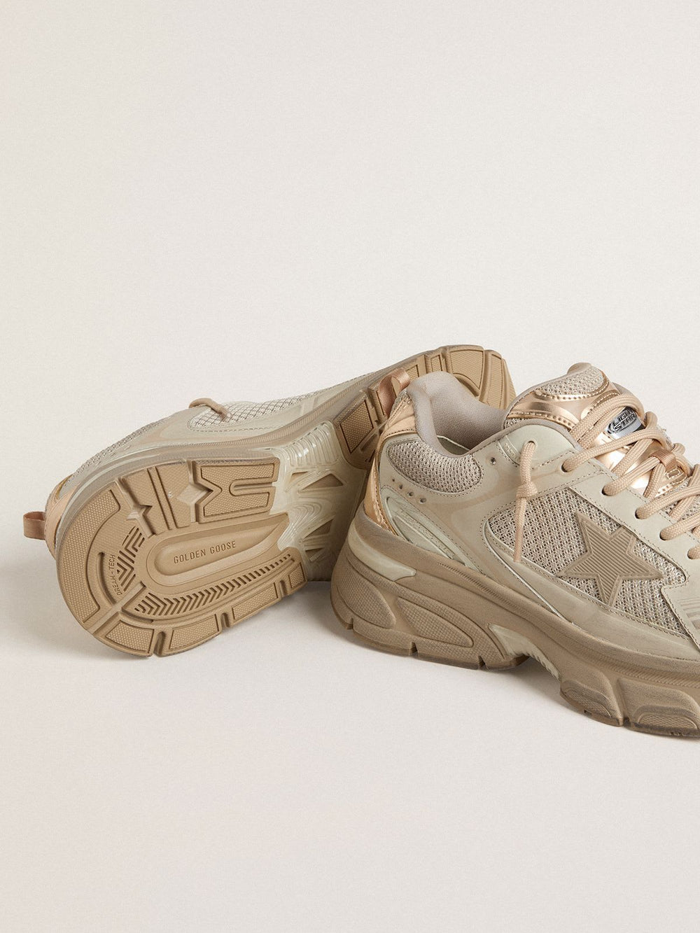 Women’s Lightstar Dove-Gray Leather and Mesh w/ Beige TPU Star