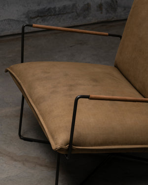 Earl Chair Old Glory Frame - Aurula Bisque