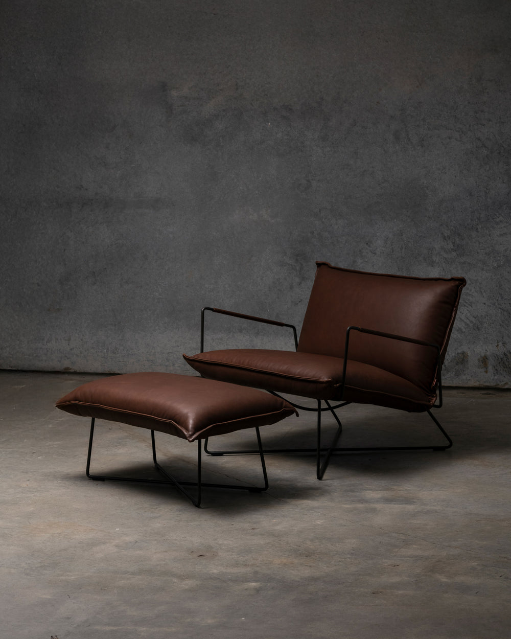 Earl Chair Old Glory Frame - Luxor Fango