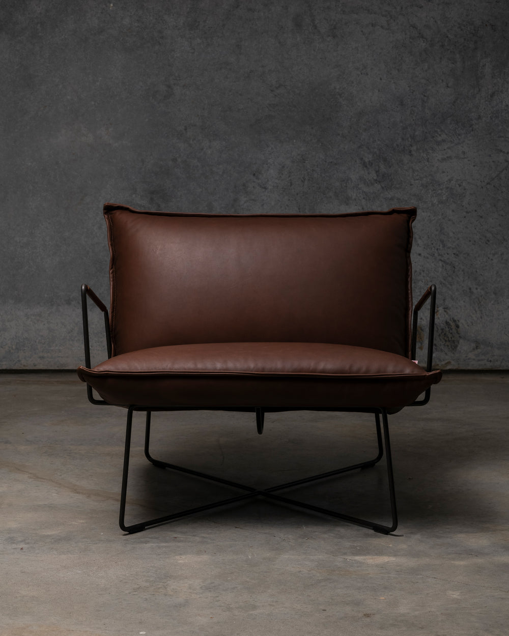 Earl Chair Old Glory Frame - Luxor Fango