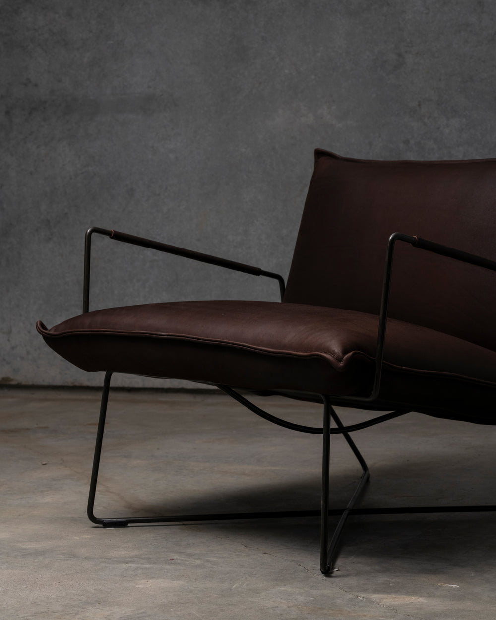 Earl Chair Old Glory Frame - Sadie Chocolate