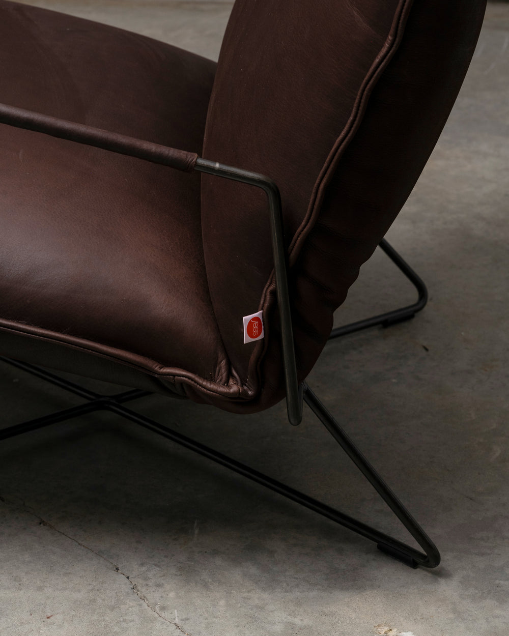 Earl Chair Old Glory Frame - Sadie Chocolate