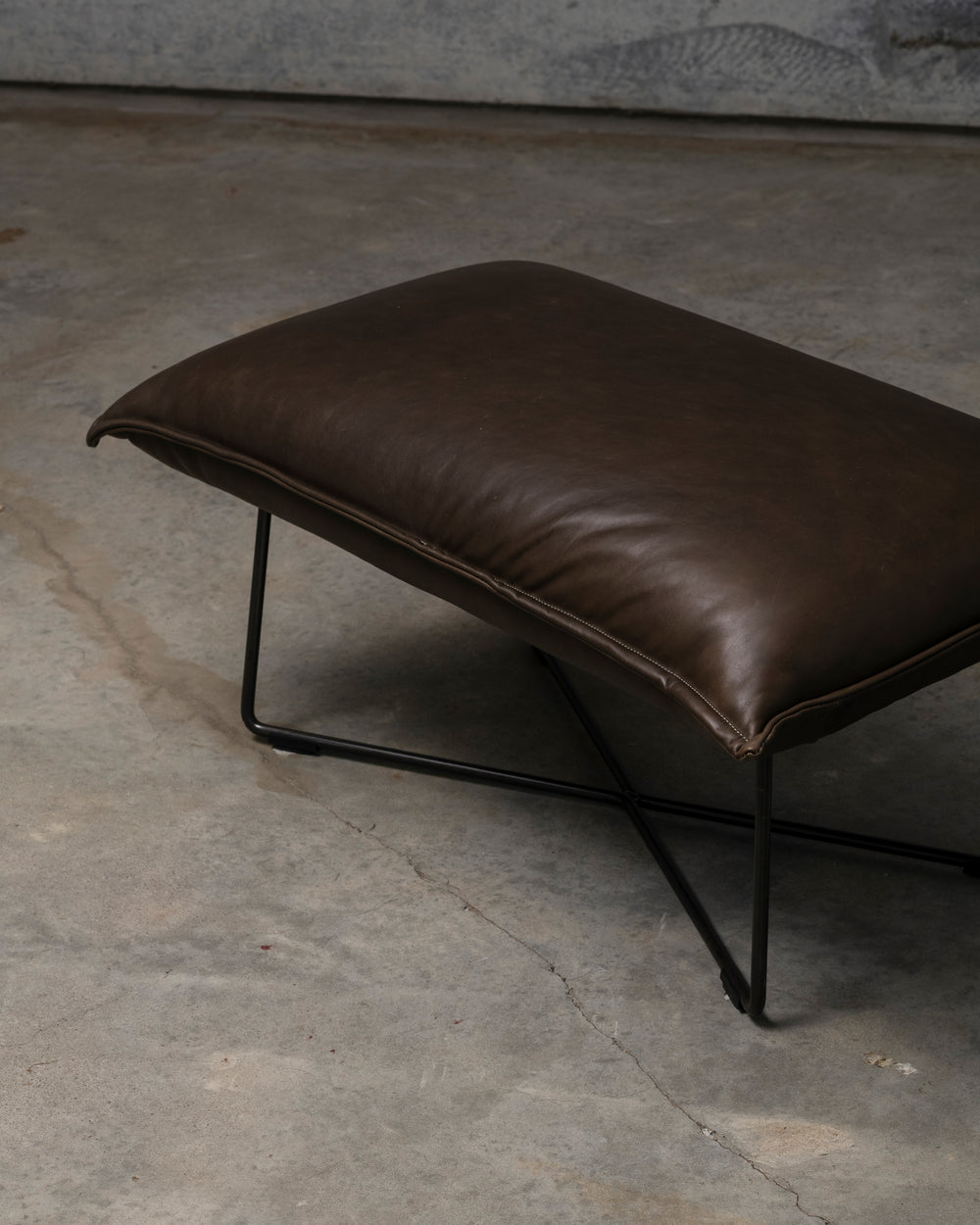 Earl Foot Stool Old Glory Frame - Luxor Grey