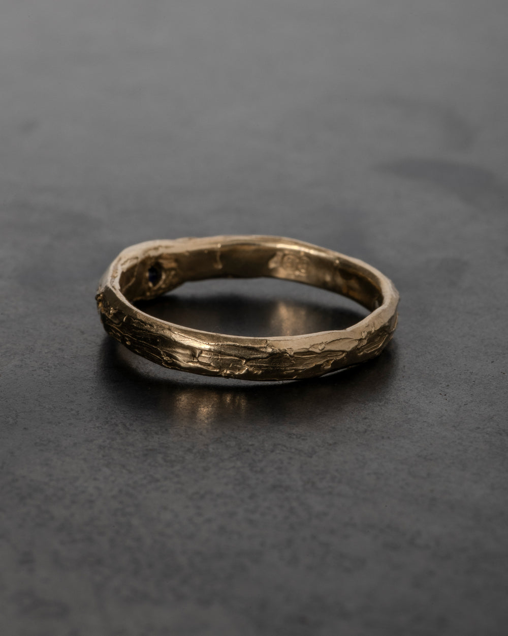 Small Argus Ring - Blue Sapphire