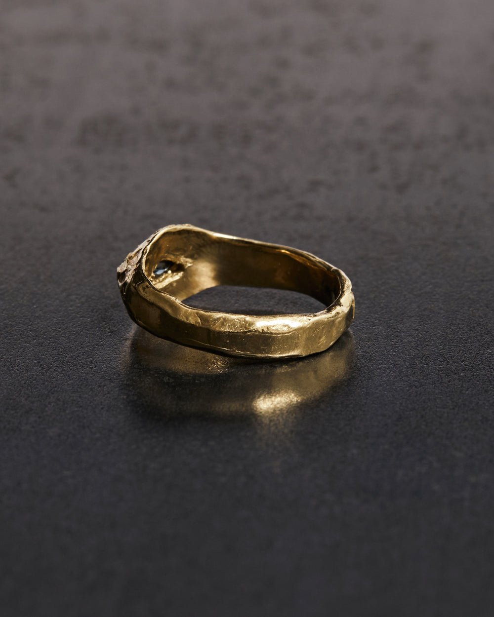 Argus Ring - Blue Sapphire