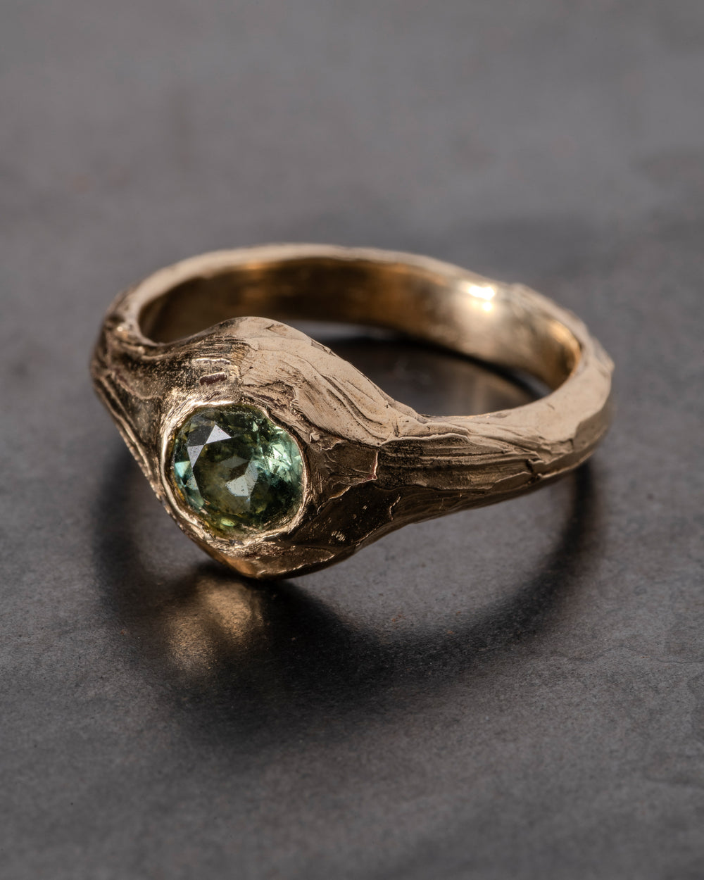 Pool of Reflection Ring Gold w/ Teal Sapphire