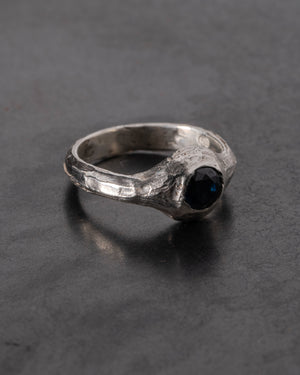 Pool of Reflection Ring Silver w/ Blue Sapphire