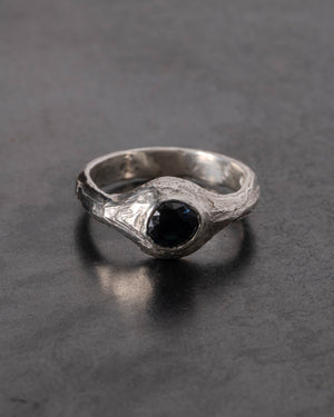Pool of Reflection Ring Silver w/ Blue Sapphire
