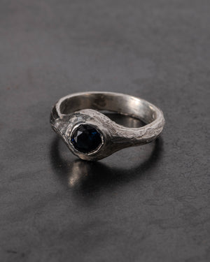 Pool of Reflection Ring Silver w/ Blue Sapphire