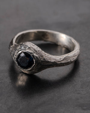 Pool of Reflection Ring Silver w/ Blue Sapphire