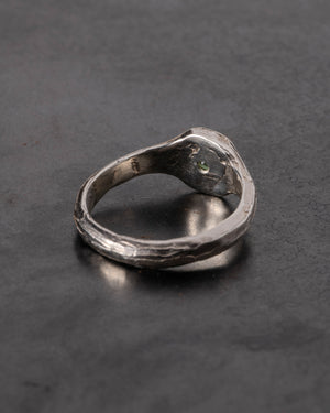 Pool of Reflection Ring Silver w/ Teal Sapphire