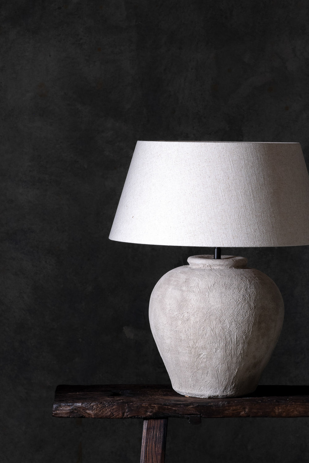 Figo Jug Lamp Ecru
