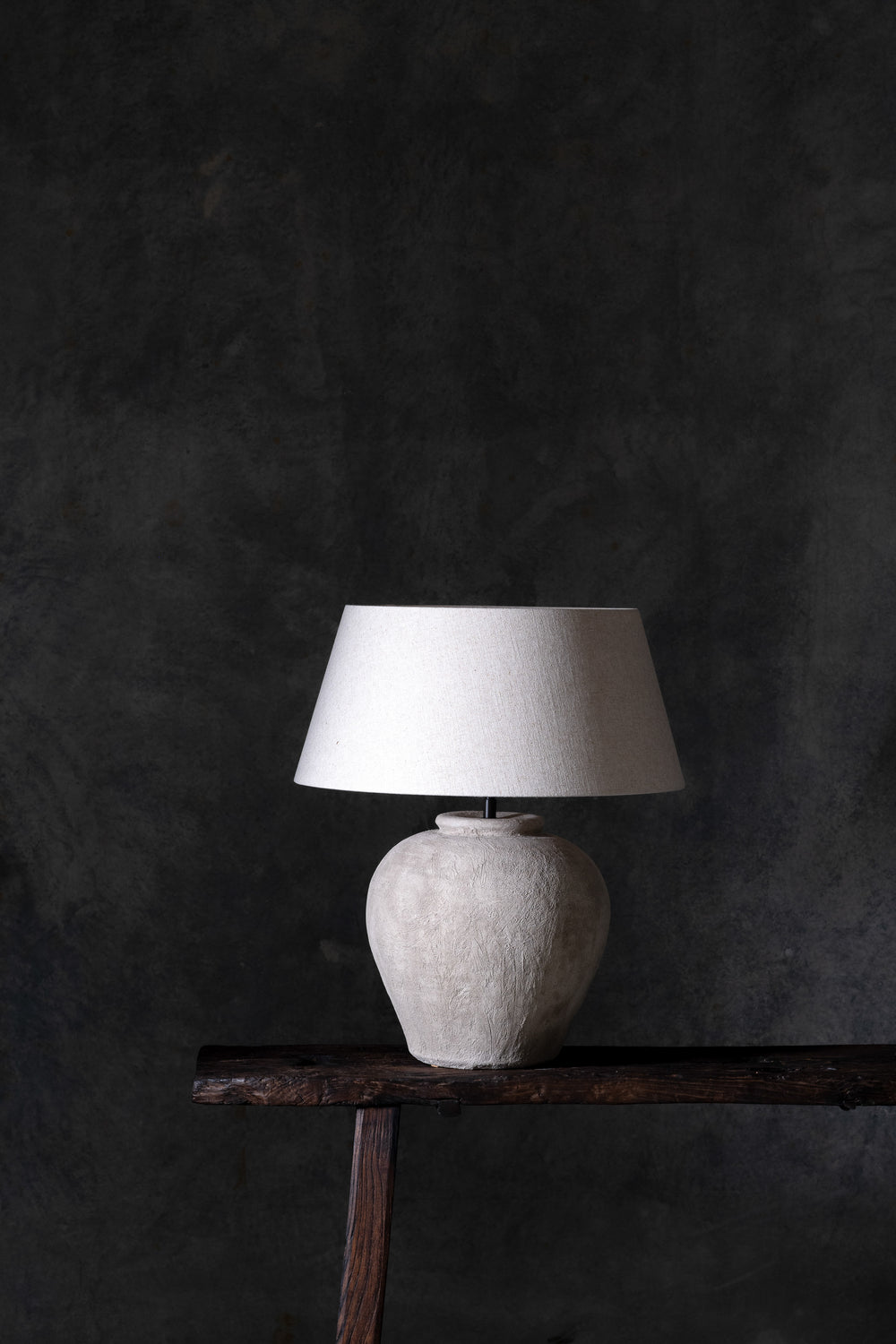 Figo Jug Lamp Ecru