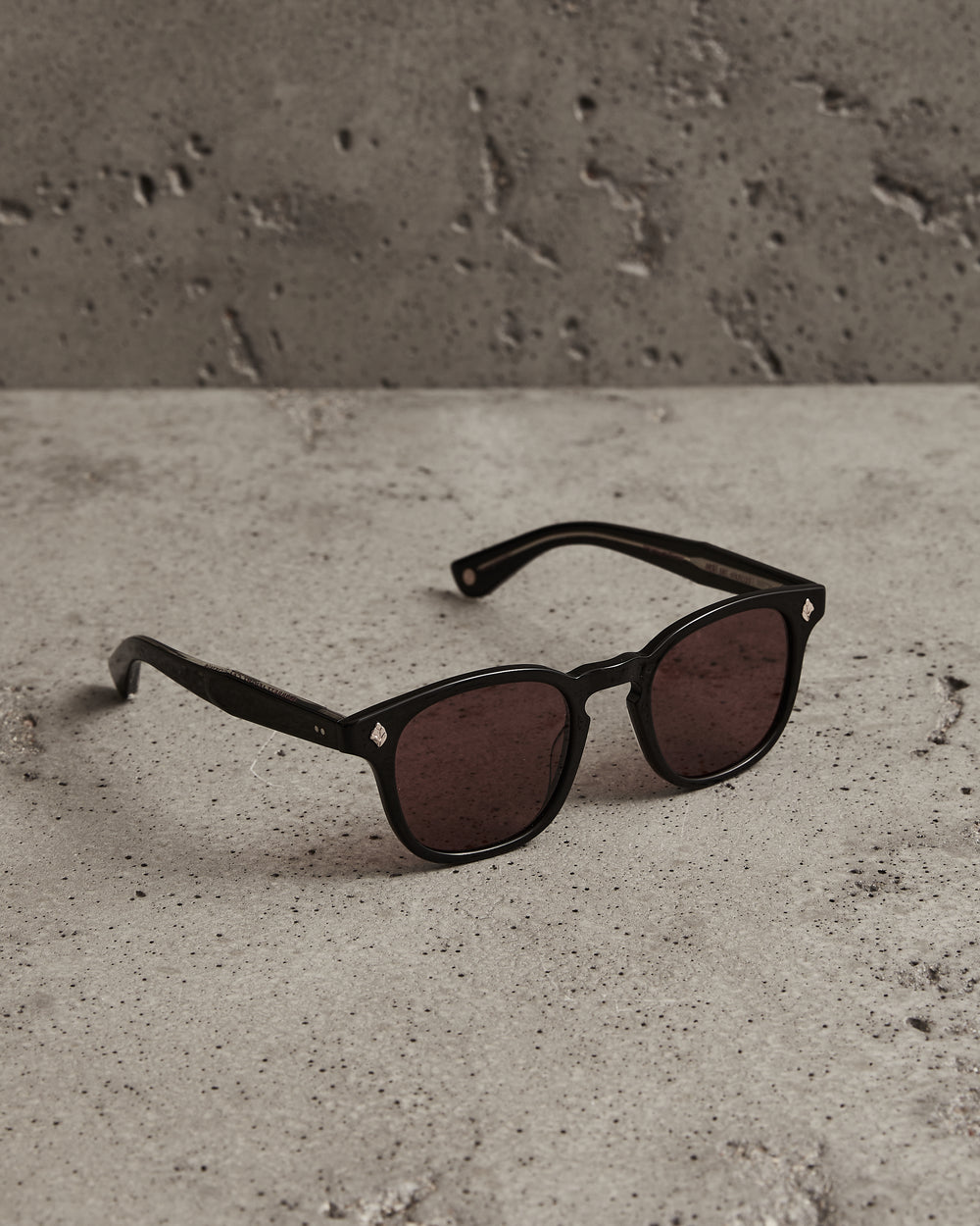 Ace Sun Black Semi Flat Pure Rosewood Lens