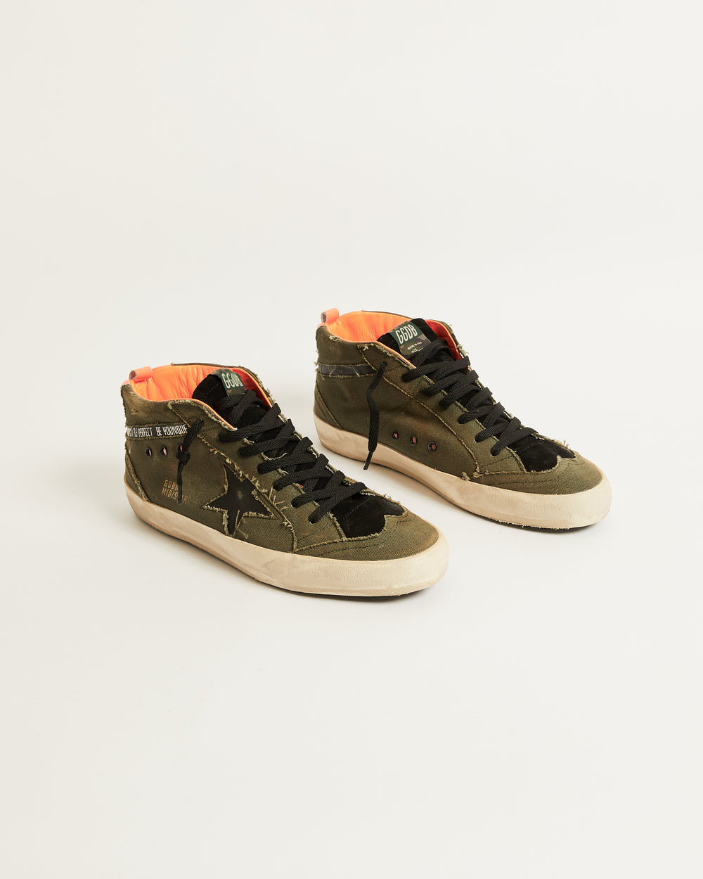 Mid Star Riporti Sottoposti in Canvas w/ Black Star and Orange Heel Tab