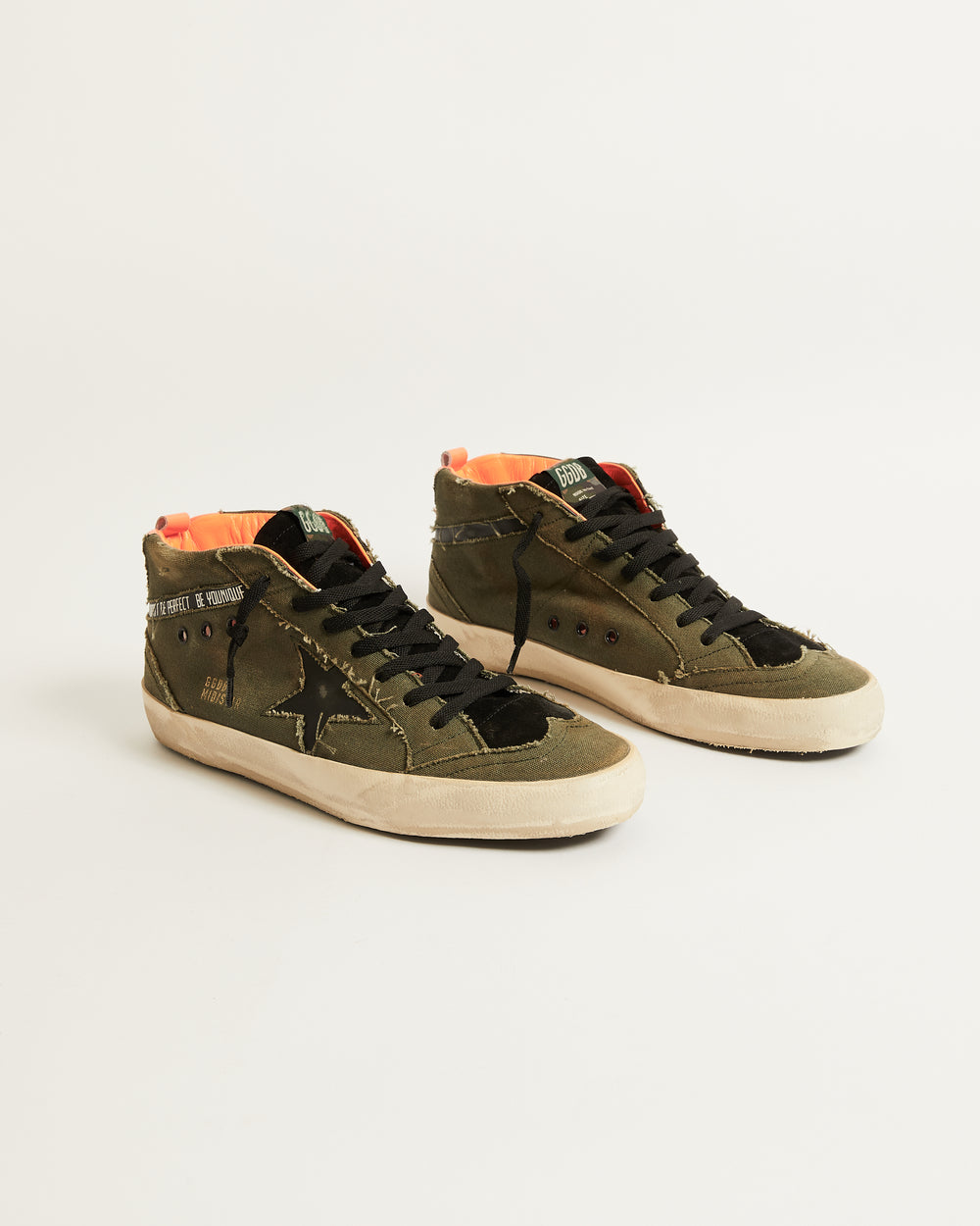 Mid Star Riporti Sottoposti in Canvas w/ Black Star and Orange Heel Tab