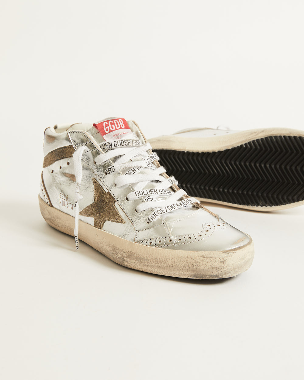 Women's Mid Star in Silver Laminated Leather w/ Dove Grey Star
