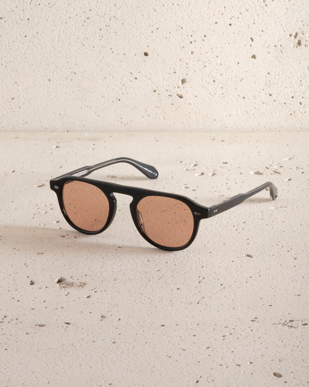 Harding Sun Black / Semi-Flat Pure Redwood