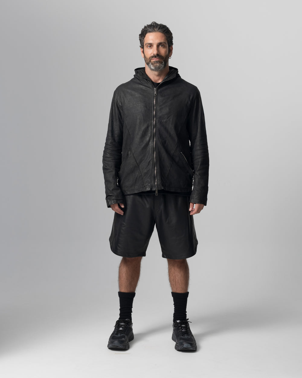 Hooded Leather Jacket Nero GU26S10090VBRUSH