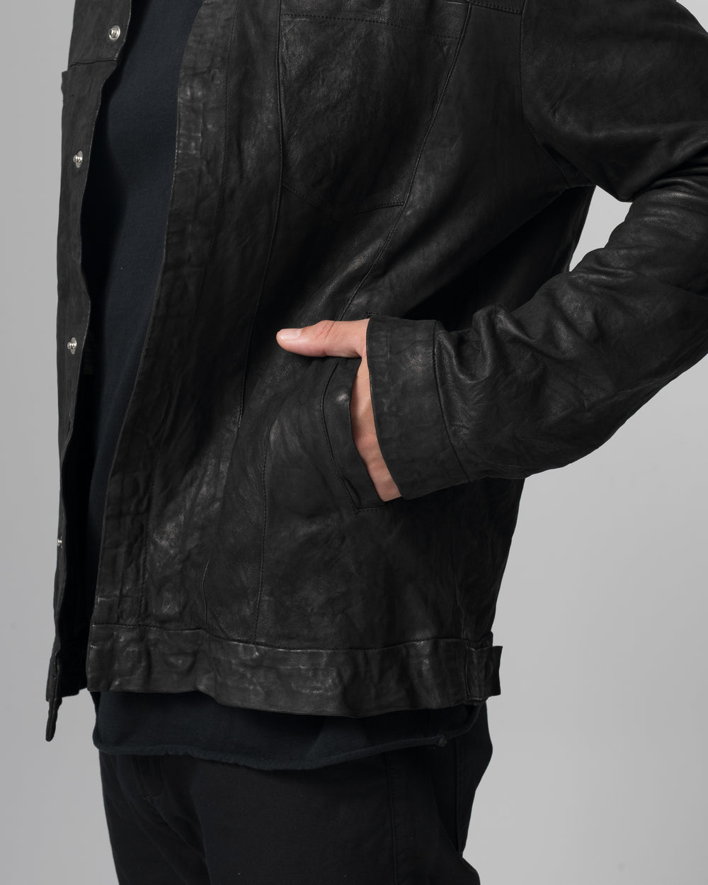 Leather Jacket Nero GU26S20098VBRUSH