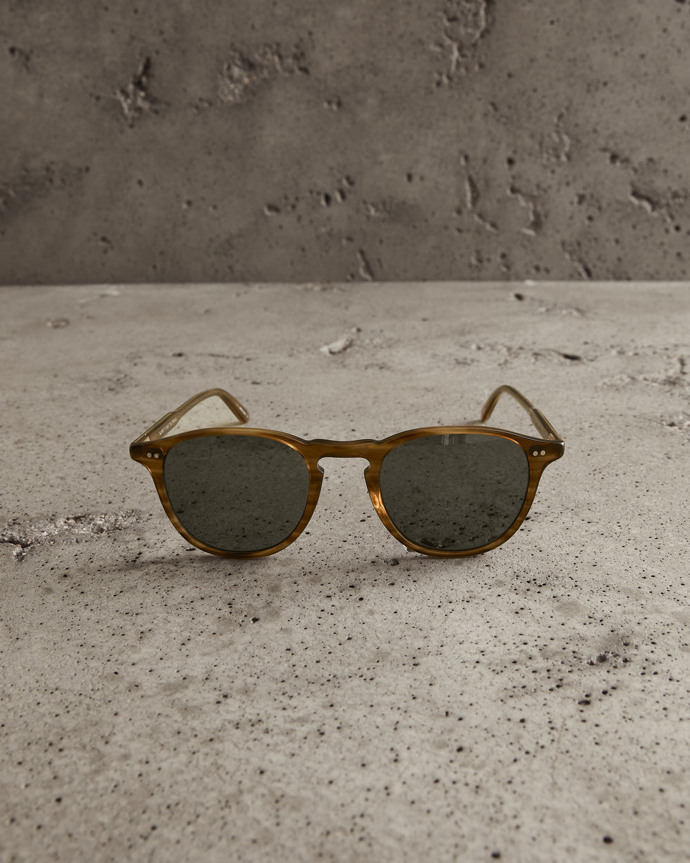 Hampton Sun Demi Blonde