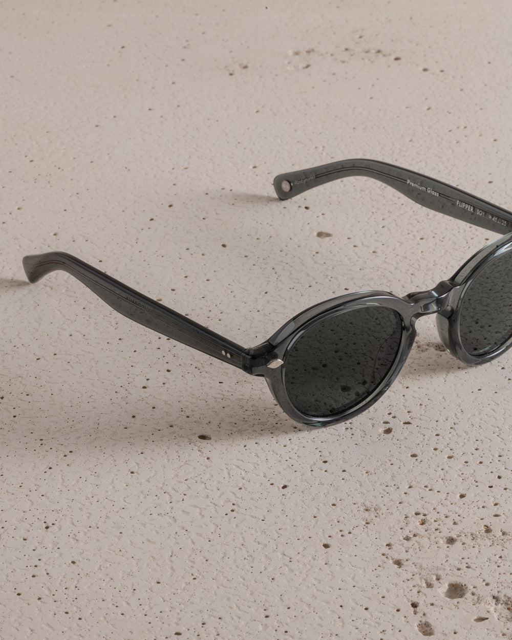 Flipper Sun Sea Grey / Semi Flat Pure Blue Smoke