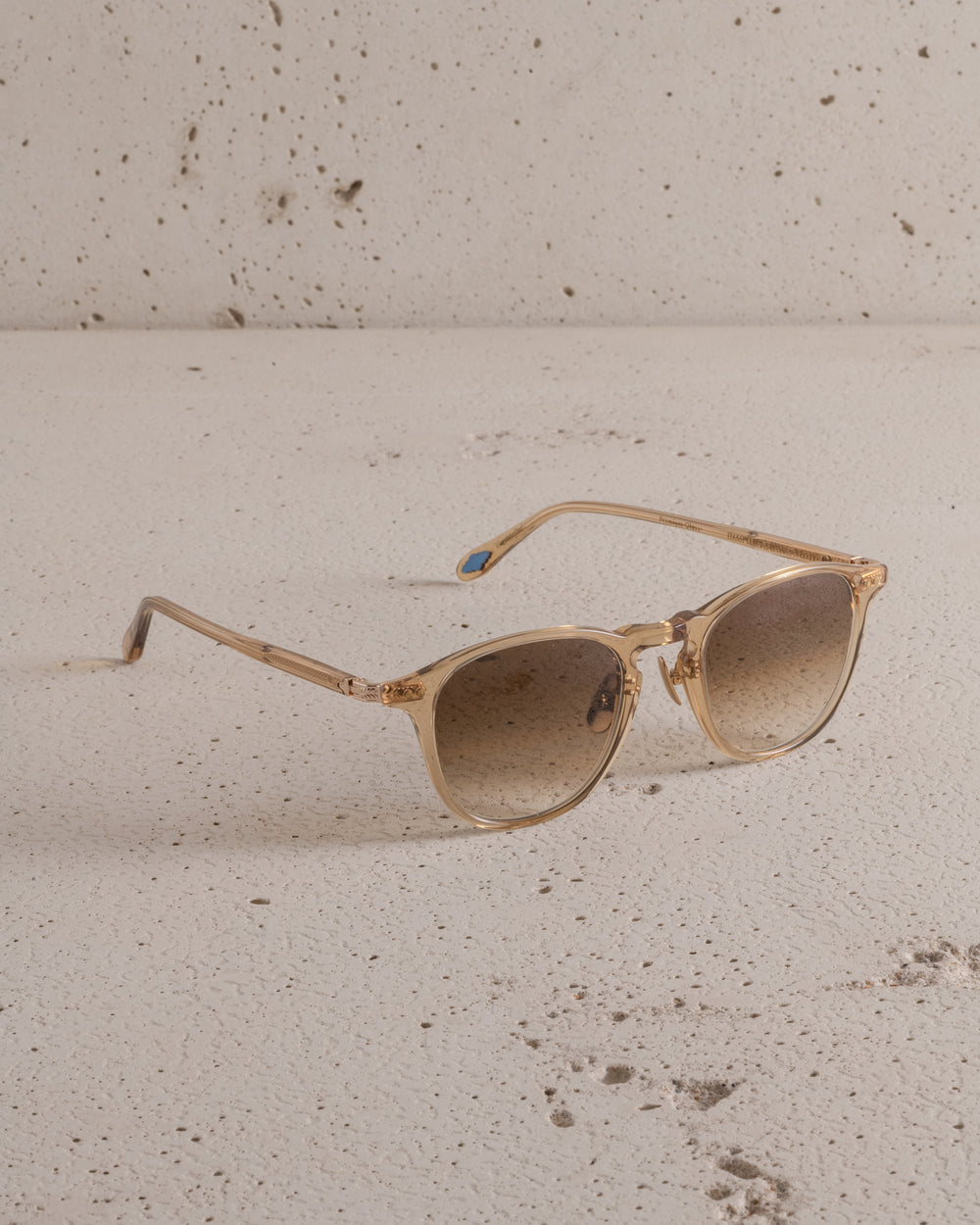 Hampton J Sun Brown Sugar / Pure Almond Gradient