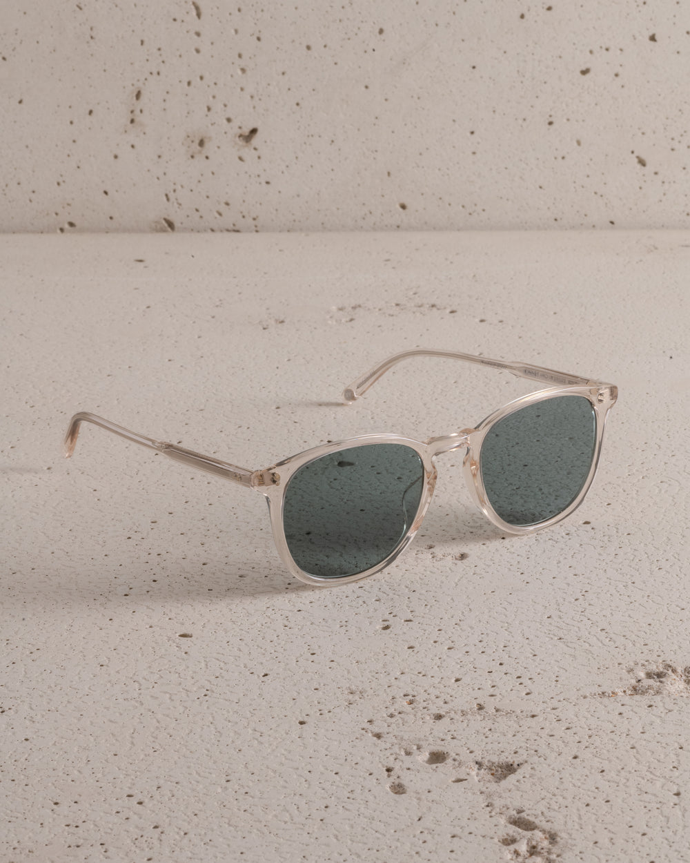 Kinney Sun Prosecco / Semi-Flat Pure Blue Smoke