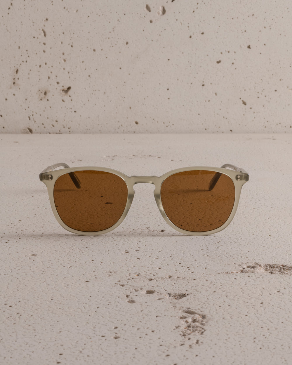 Kinney Sun Sea Glass / Semi-Flat Pure Coffee