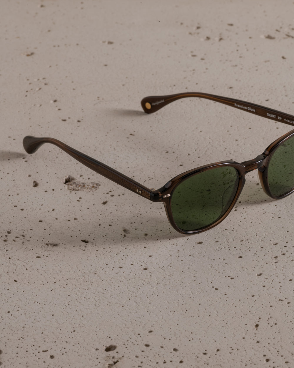 Gilbert Sun Espresso / Pure Green