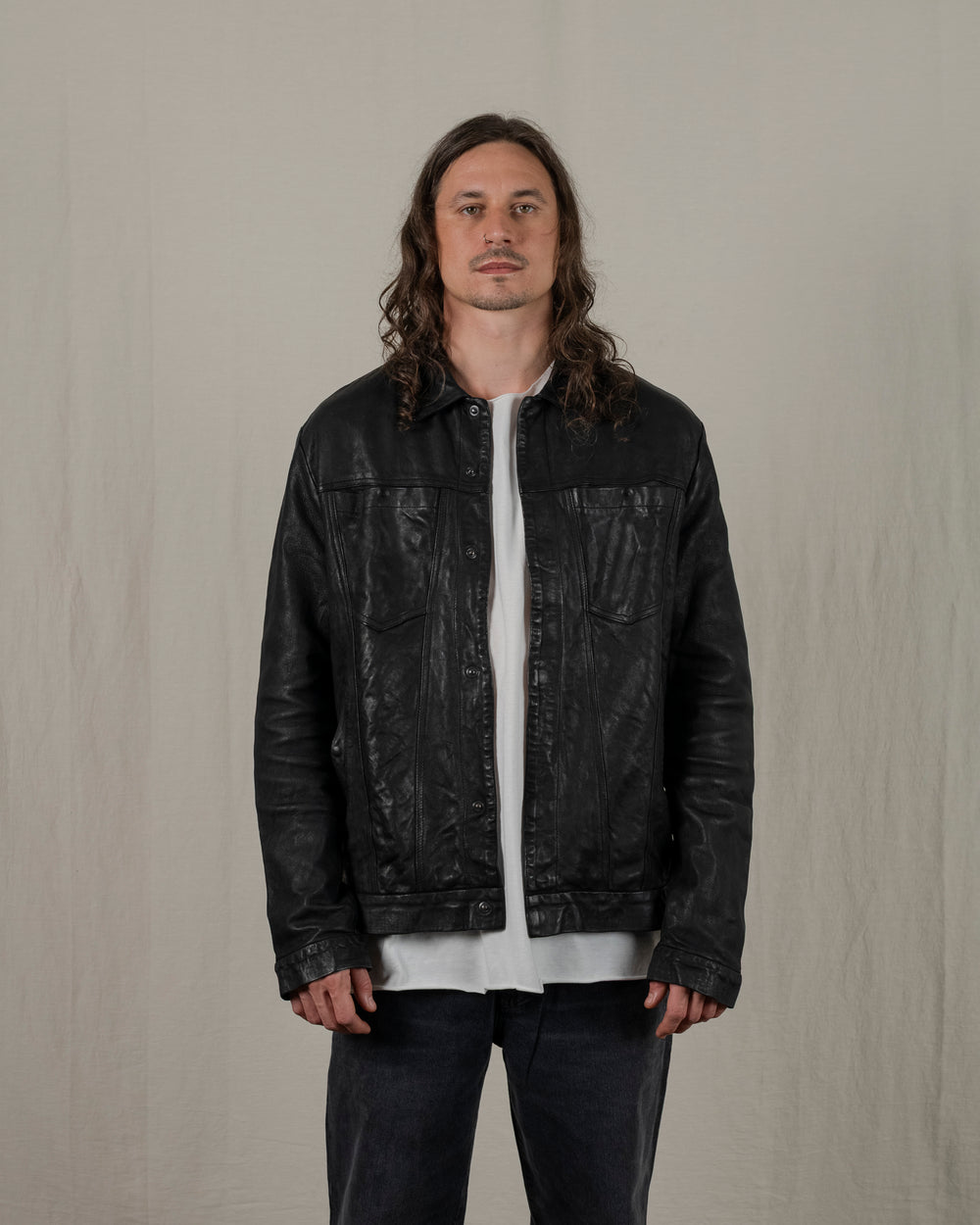 Leather Jacket w/ Press studs Nero GU25F20098VBRUSH