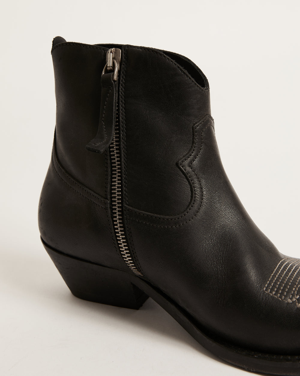 Young Ankle Boots w/ Western Decoration